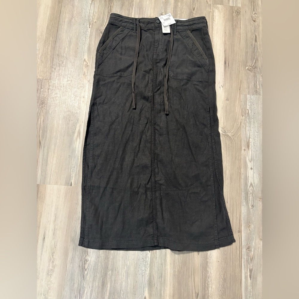 American Eagle Black Linen Blend Low Rise Maxi Skirt Size 8 NWT